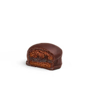 Carregar imagem no visualizador da galeria, Pão de Mel Tradicional Chocolate Amargo com Brigadeiro
